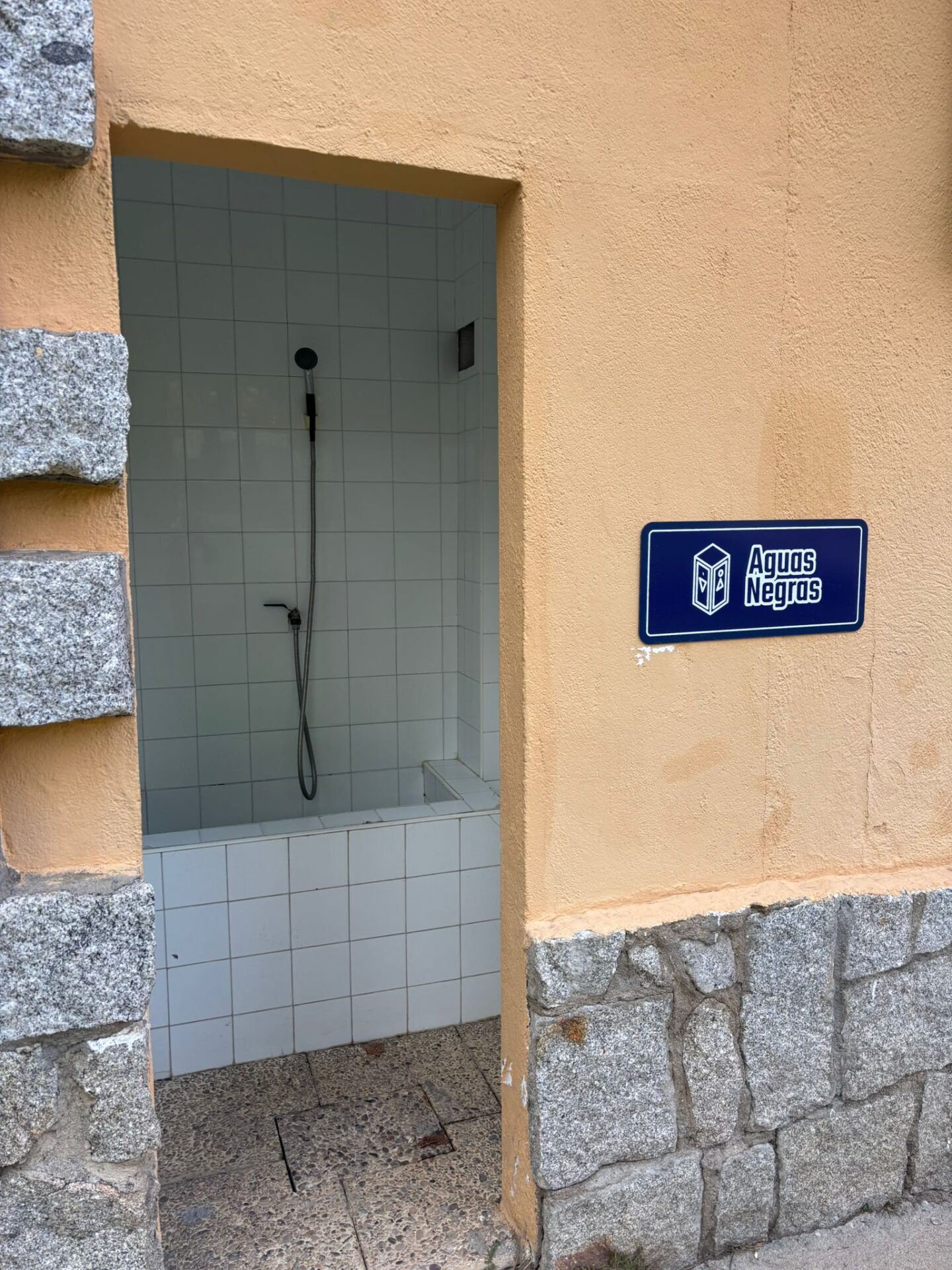 Area de vaciado de aguas negras