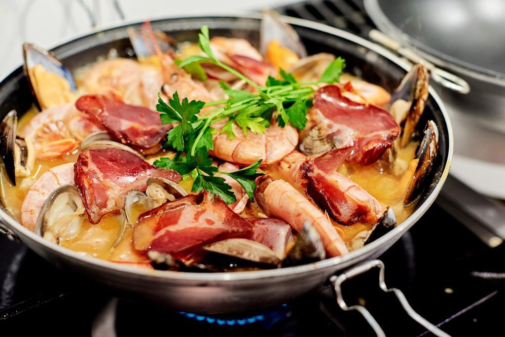 Cataplana en Restaurante Las Veguillas